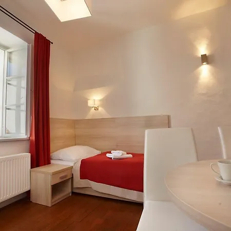 Muzeum Vltavinu Apartment *